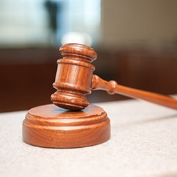 3 Reasons to Hire an Attorney for Your DACA Petition